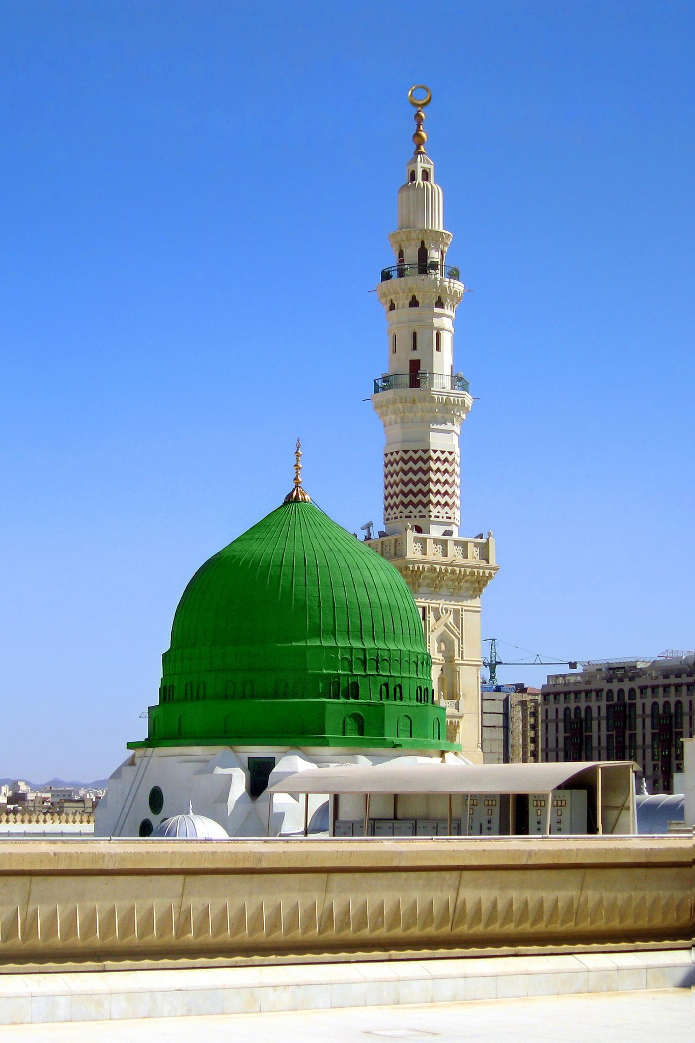 1365x2048 Al masjid an nabawi