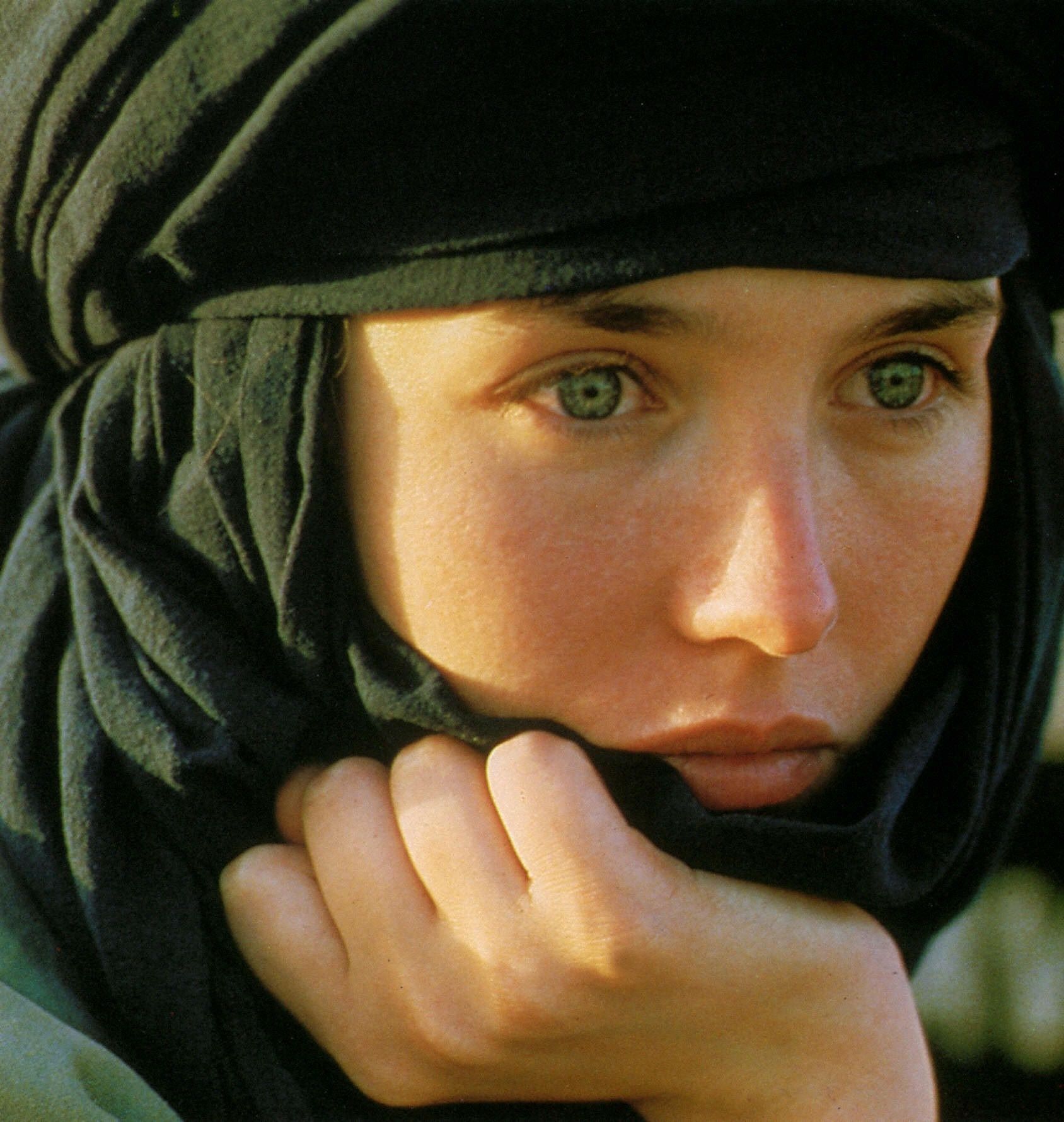 1688x1780 face, women, portrait, hat, green eyes, photography, actress, green, Person, Isabelle Adjani, clothing, head, girl, beauty, smile, eye, woman, hand, lady, finger, male, portrait photography, facial expression, organ, close up