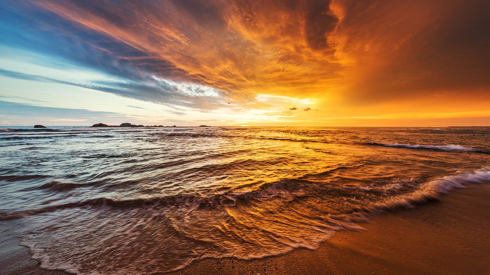 1920x1080 rocks, Sri Lanka, coast, sand, clouds, sunset, sky, Indian Ocean, horizon, beach, waves Gallery HD Wallpaper