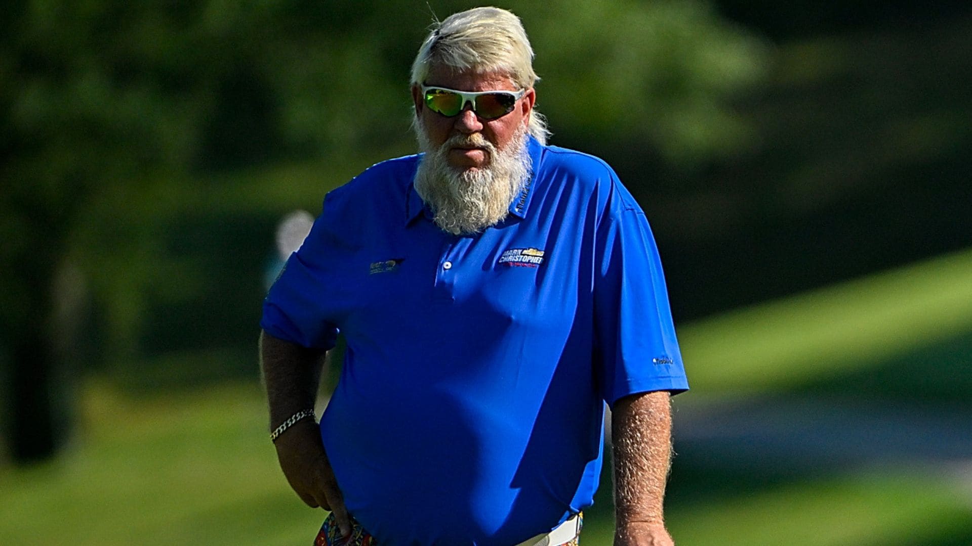 1920x1080 Despite feeling 'like somebody kicked me' in the privates, John Daly two off senior lead