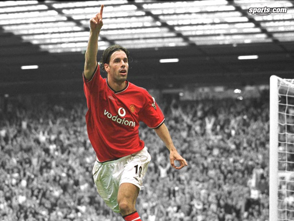 1024x768 The Unforgotten Hulk: Ruud van Nistelrooy. Football Analysis Zone