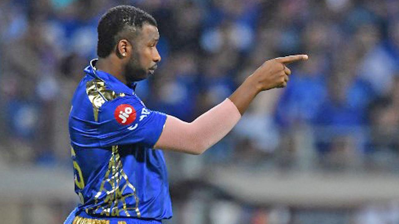 1280x720 IPL 2021: Mumbai Indians 'big man' Kieron Pollard arrives in Abu Dhabi; See photo