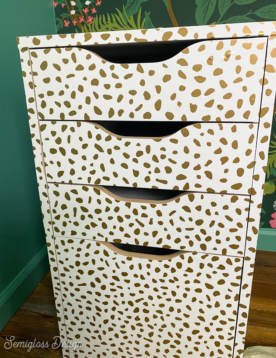 925x1200 How to Wallpaper Alex Drawers