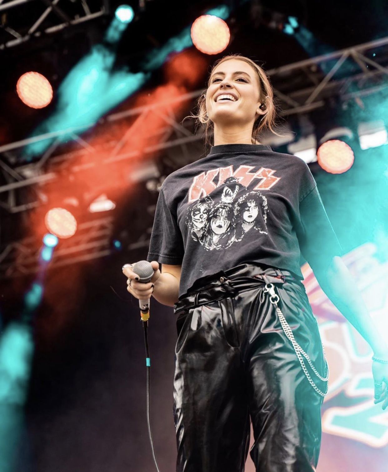 Cari Fletcher Wallpapers Top Free Cari Fletcher Backgrounds