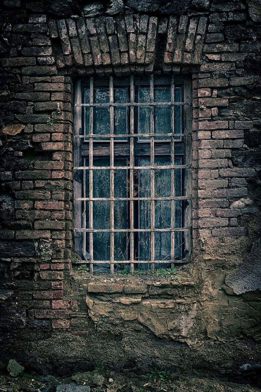 880x1321 Download Window Old Prison House Wallpaper
