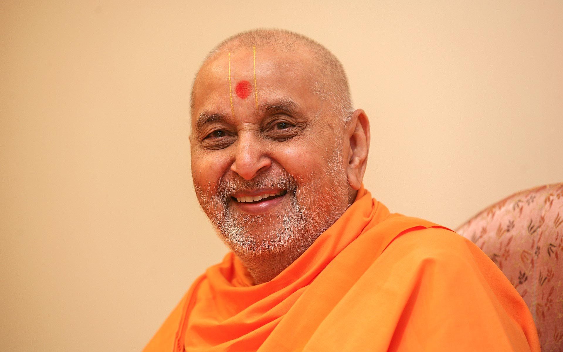 1920x1200 BAPS Public Affairs we celebrate HH Pramukh Swami Maharaj's 98th birthday. He was a humble leader who brought to the US in 1974 and inspired its growth over