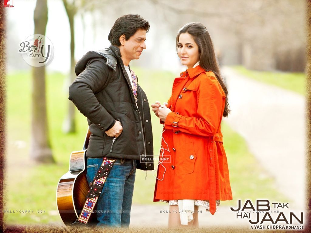1024x768 Wallpaper Rukh Khan and Katrina Kaif in Jab Tak Hai Jaan size:1024x768