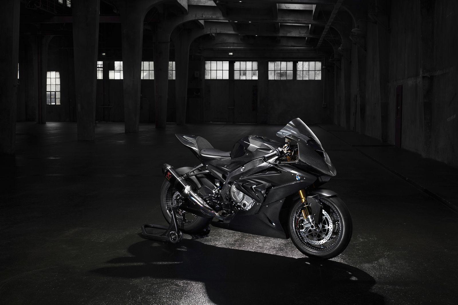 1600x1067 BMW Lightens Up EICMA With Carbon Fiber HP4 Race Concept Bike