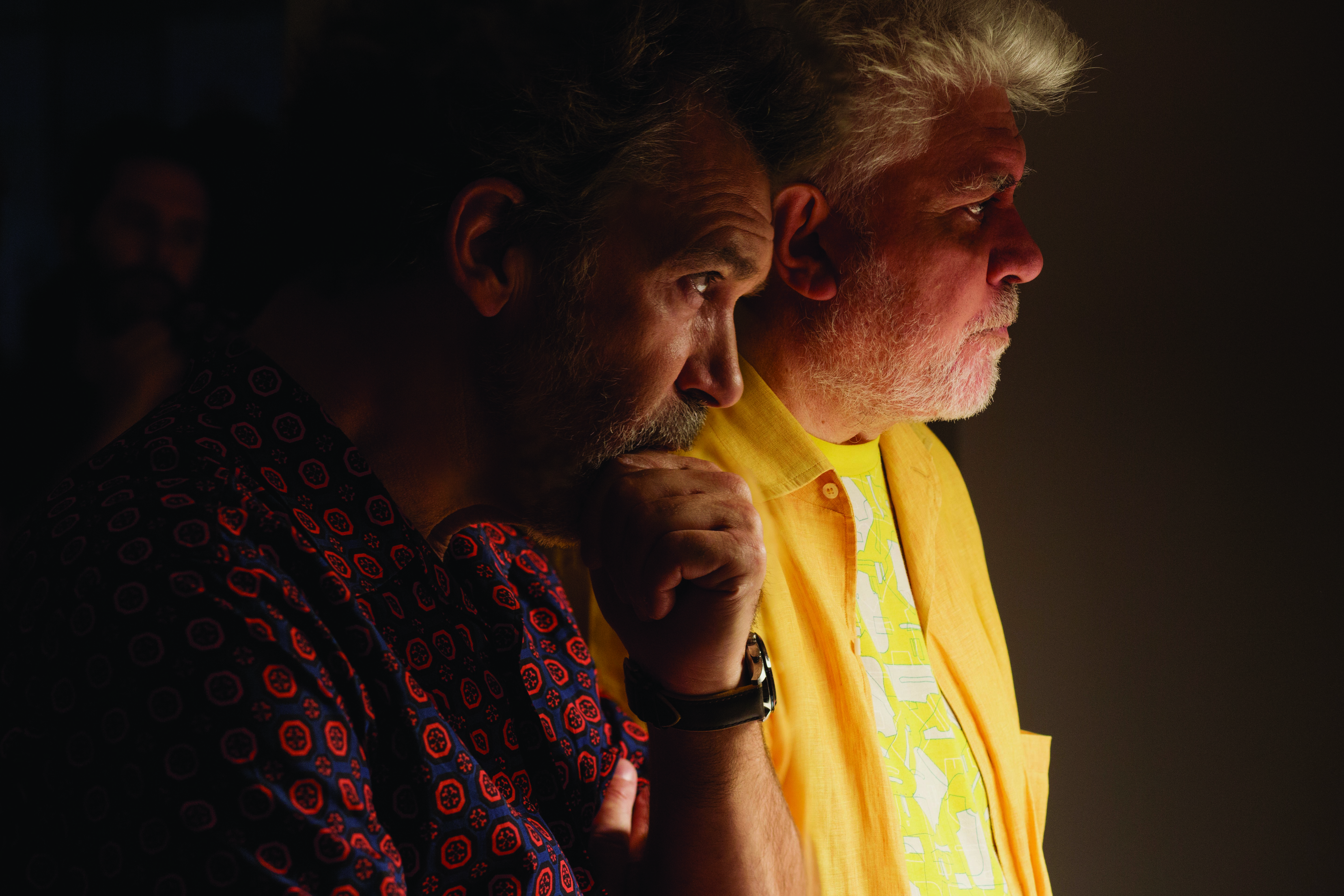 5760x3840 Pedro Almodóvar HD Wallpaper und Hintergründe