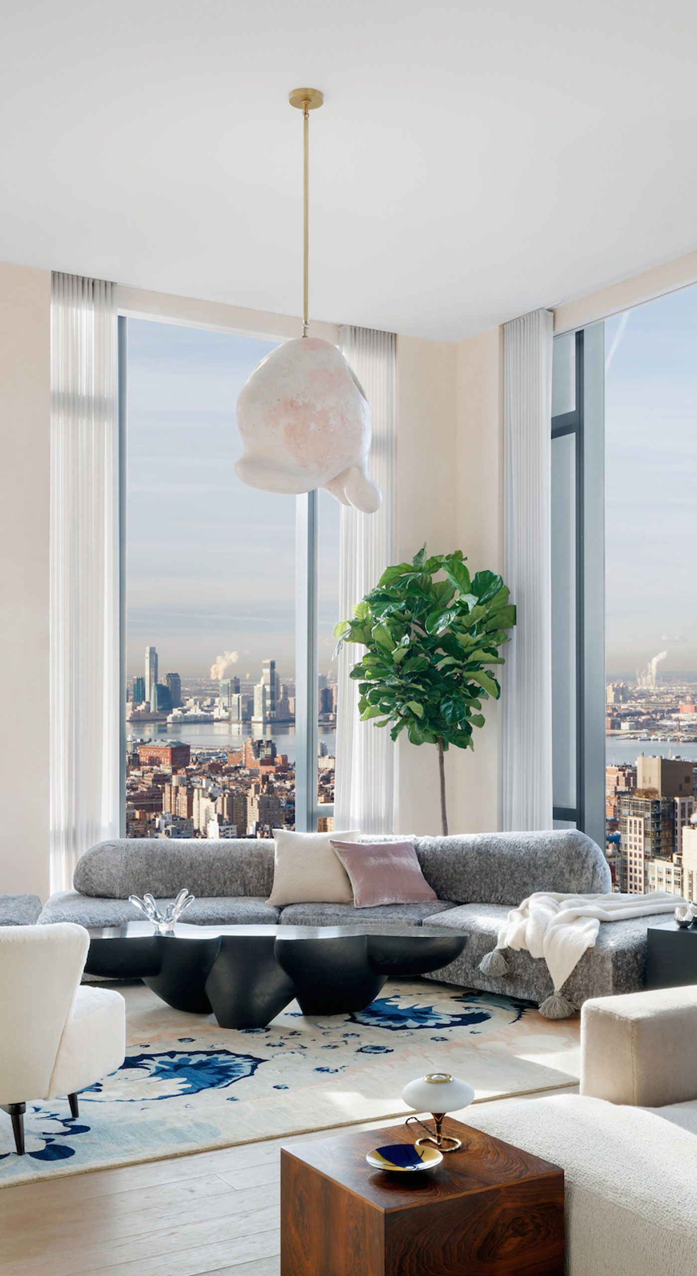 10 Elegant Penthouse Designs That Offer Luxury and Comfort