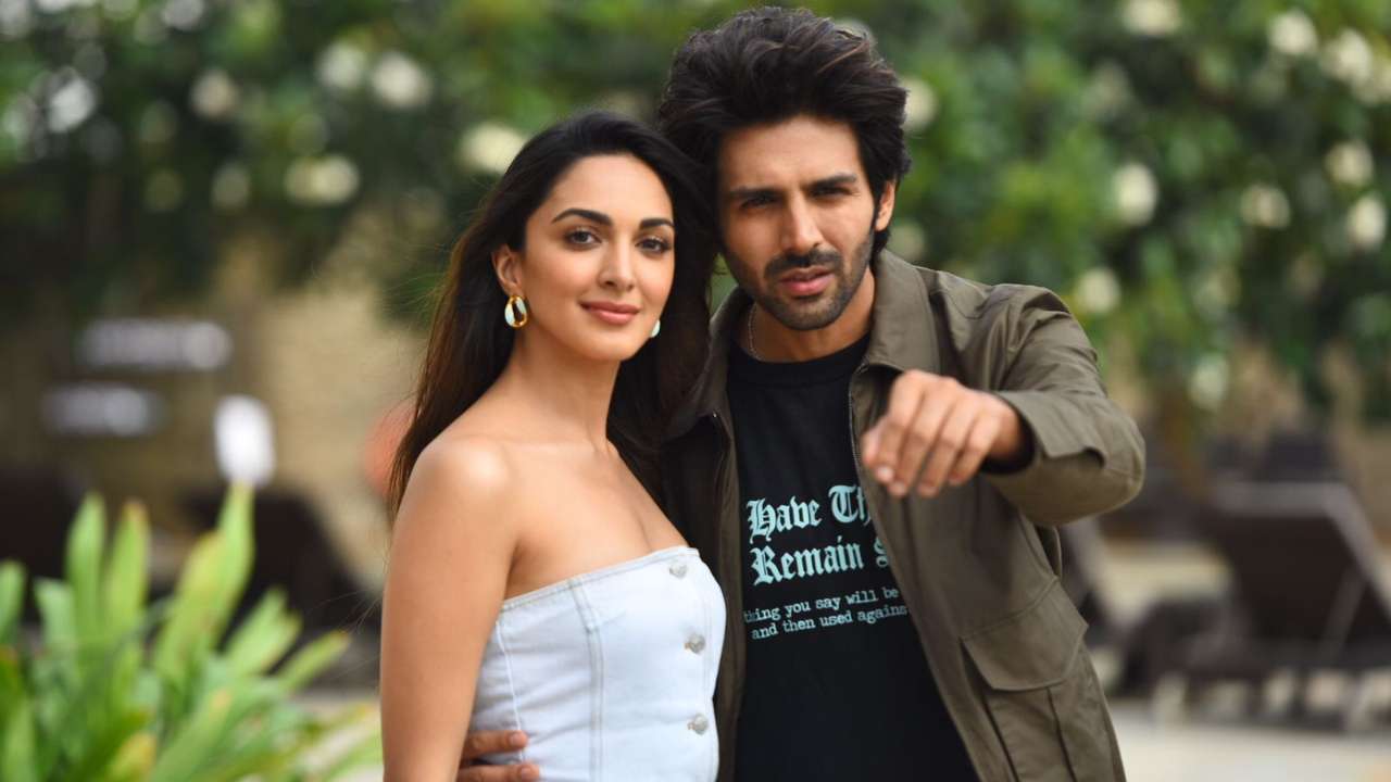 1280x720 Free download Bhool Bhulaiyaa 2 stars Kartik Aaryan Kiara Advani promote movie [1280x720] for your Desktop, Mobile & Tablet. Explore Bhool Bhulaiyaa Wallpaper
