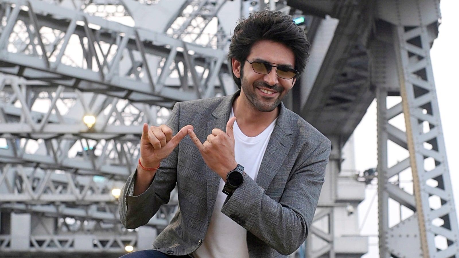 1600x900 Bhool Bhulaiyaa 2: Kartik Aaryan has delivered 5 hits out of his last 6 movies