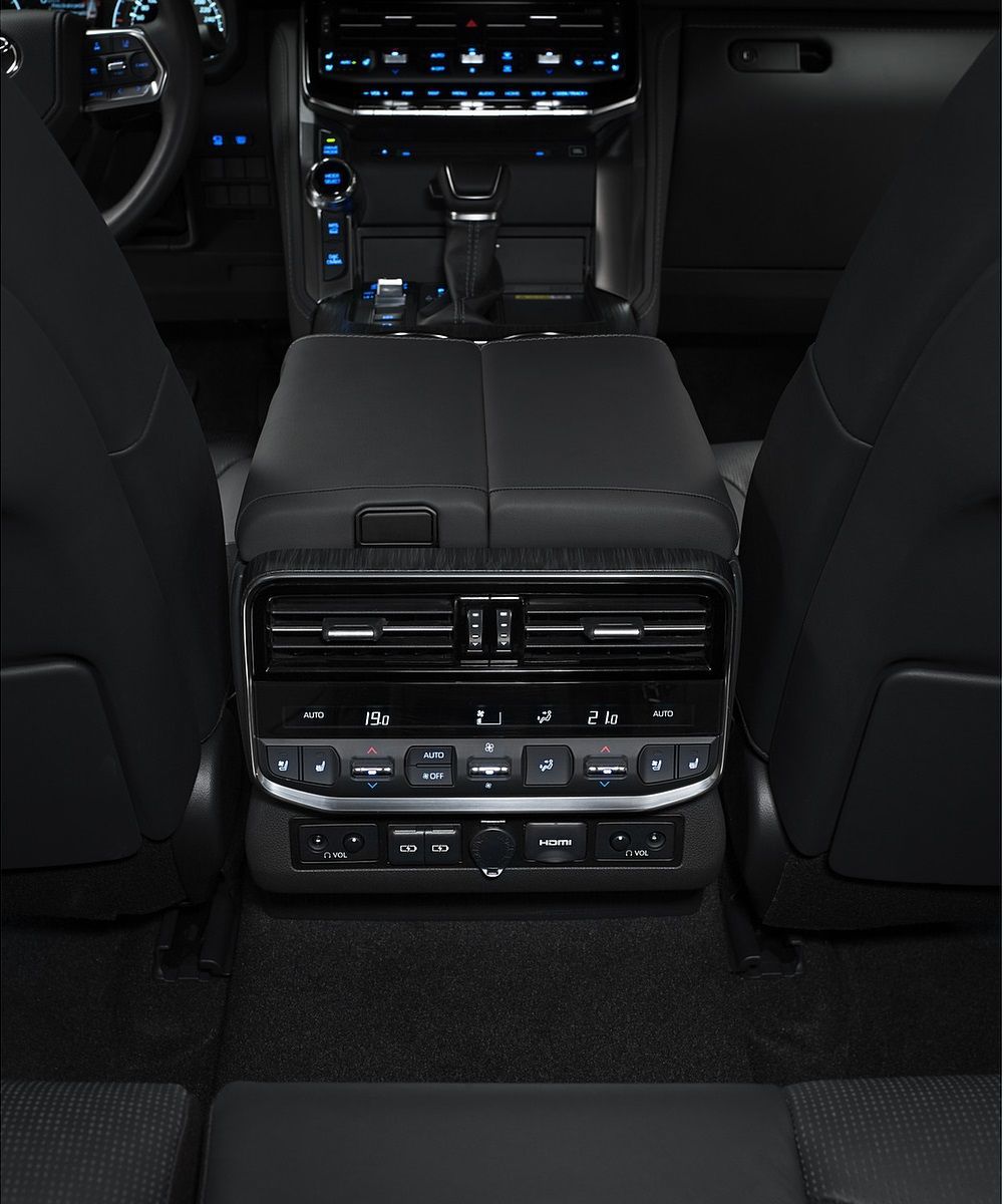 1001x1200 Toyota Land Cruiser 300 Series Wallpaper stop: Pinterest. Land cruiser, Land cruiser interior, Toyota land cruiser prado