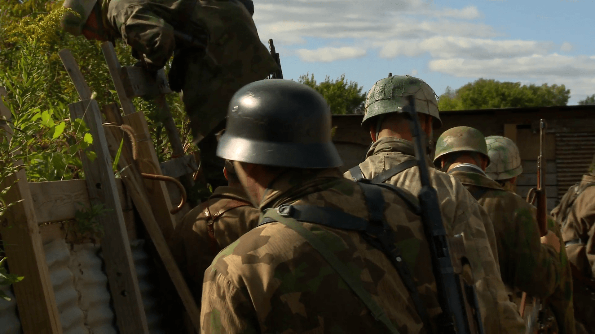 1920x1080 World War II German Soldiers climb out of a Trench at the front