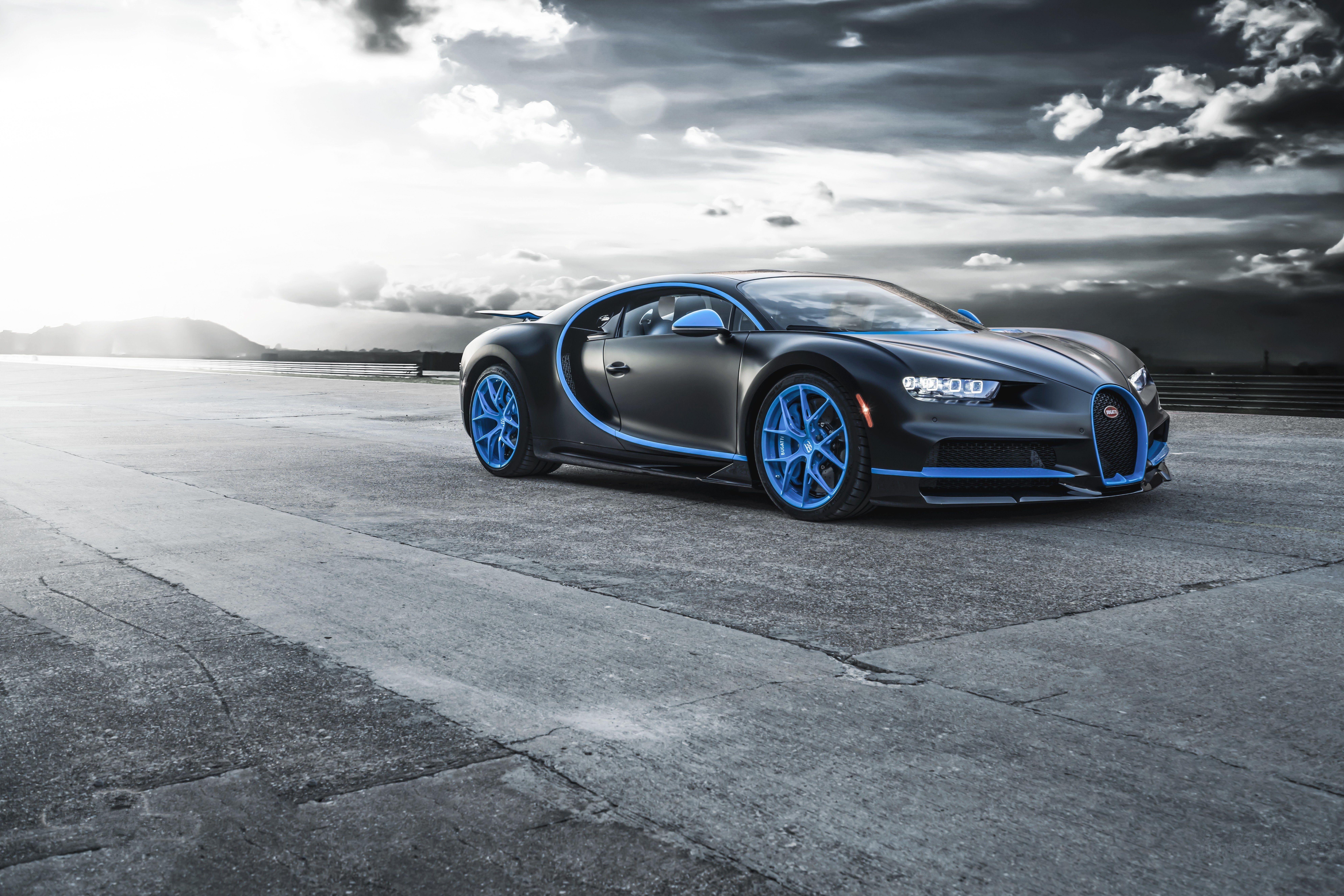 7952x5304 Vehicles Bugatti Chiron 8k Ultra HD Wallpaper
