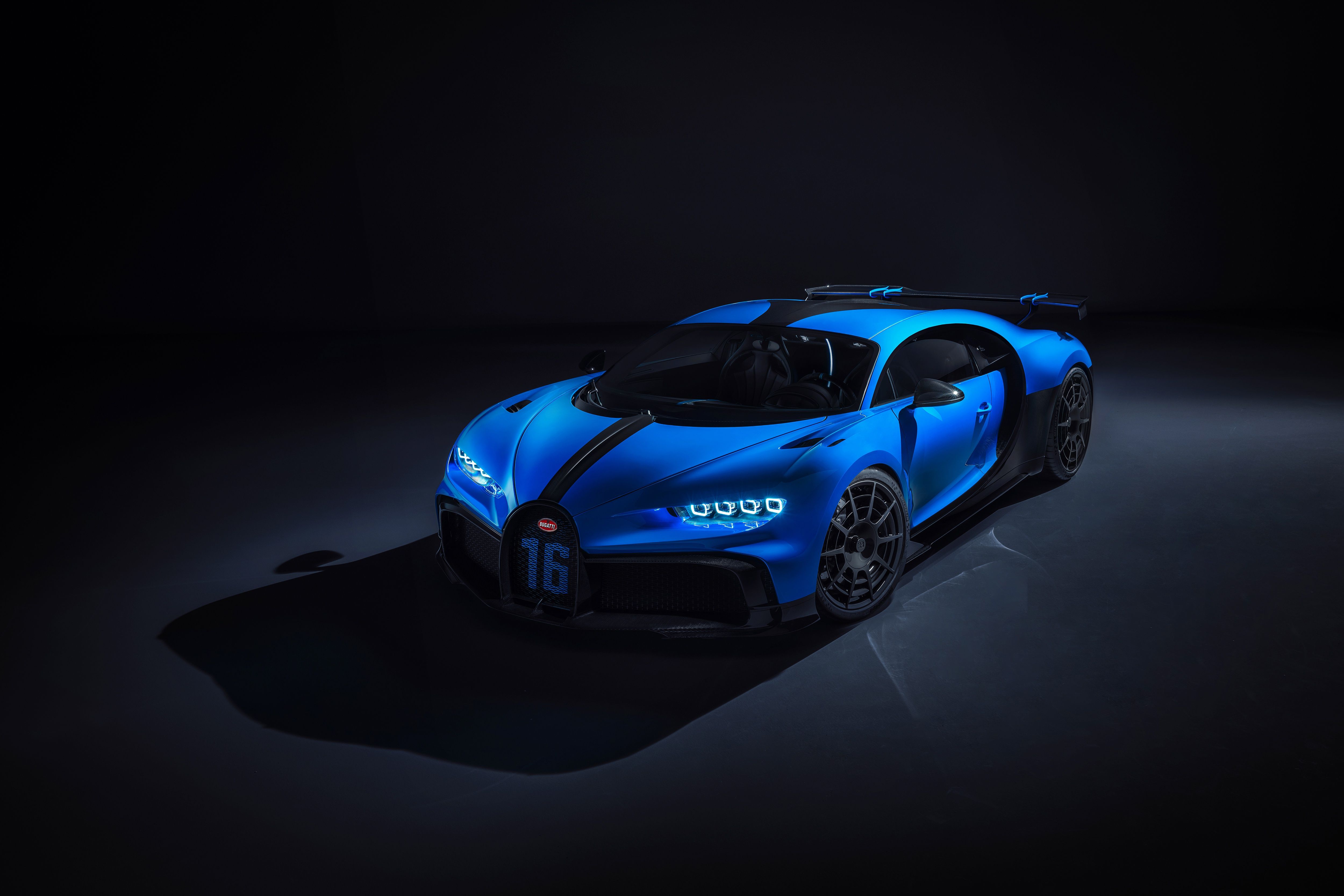 5000x3335 Bugatti Chiron Pur Sport wallpaper for desktop, download free Bugatti Chiron Pur Sport picture and background for PC