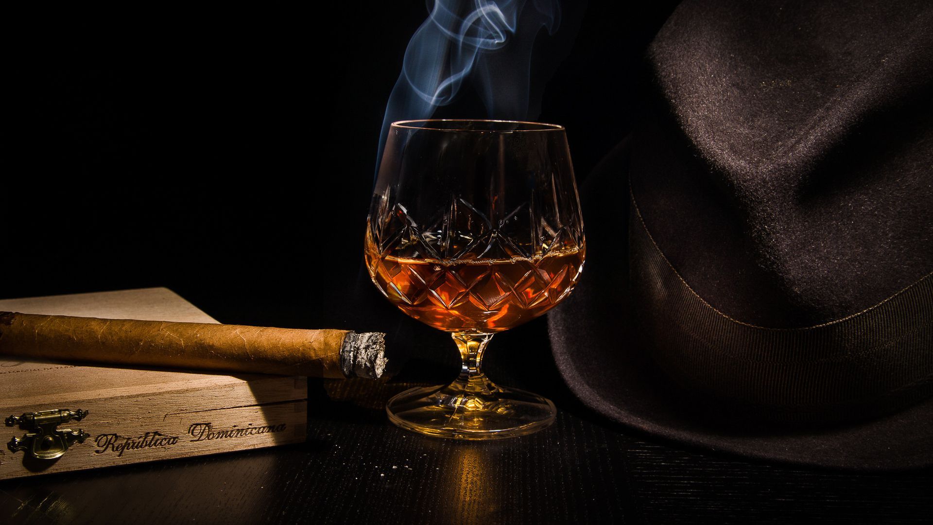 1920x1080 Download Cognac cigar smoke, Cognac, Cigar, Smoke, Alcohol, Wineglass, Hat Wallpaper in 1920x1080 Resolution