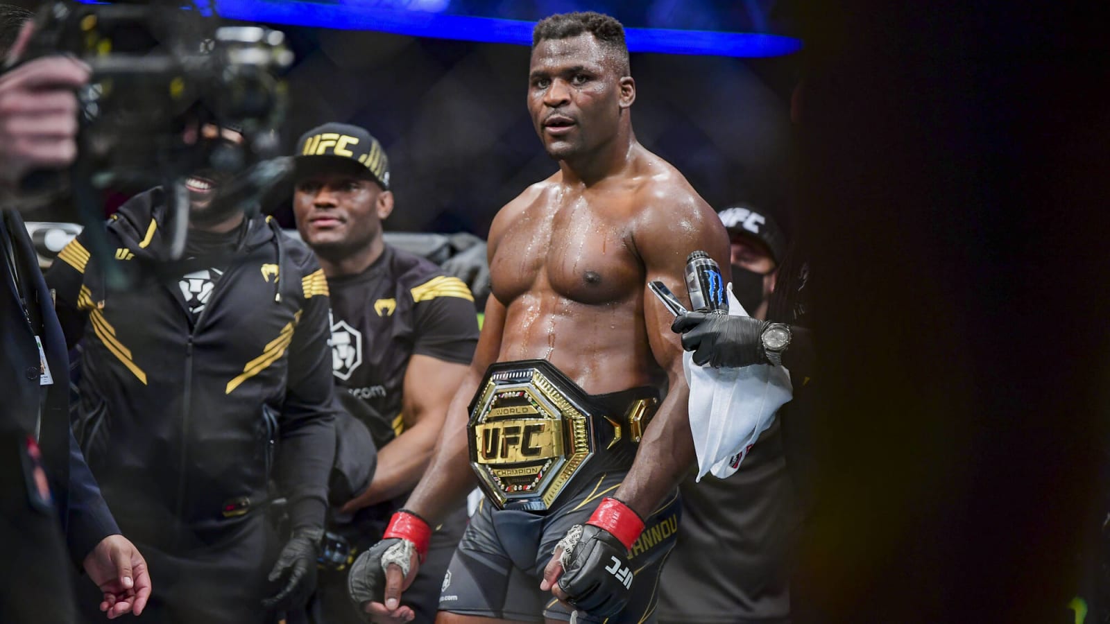 Francis Ngannou Wallpapers - Top Free Francis Ngannou Backgrounds