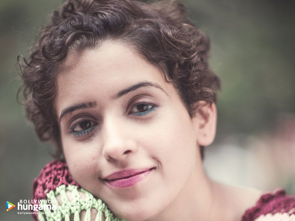 1024x768 Sanya Malhotra Wallpaper. Sanya Malhotra 1 2