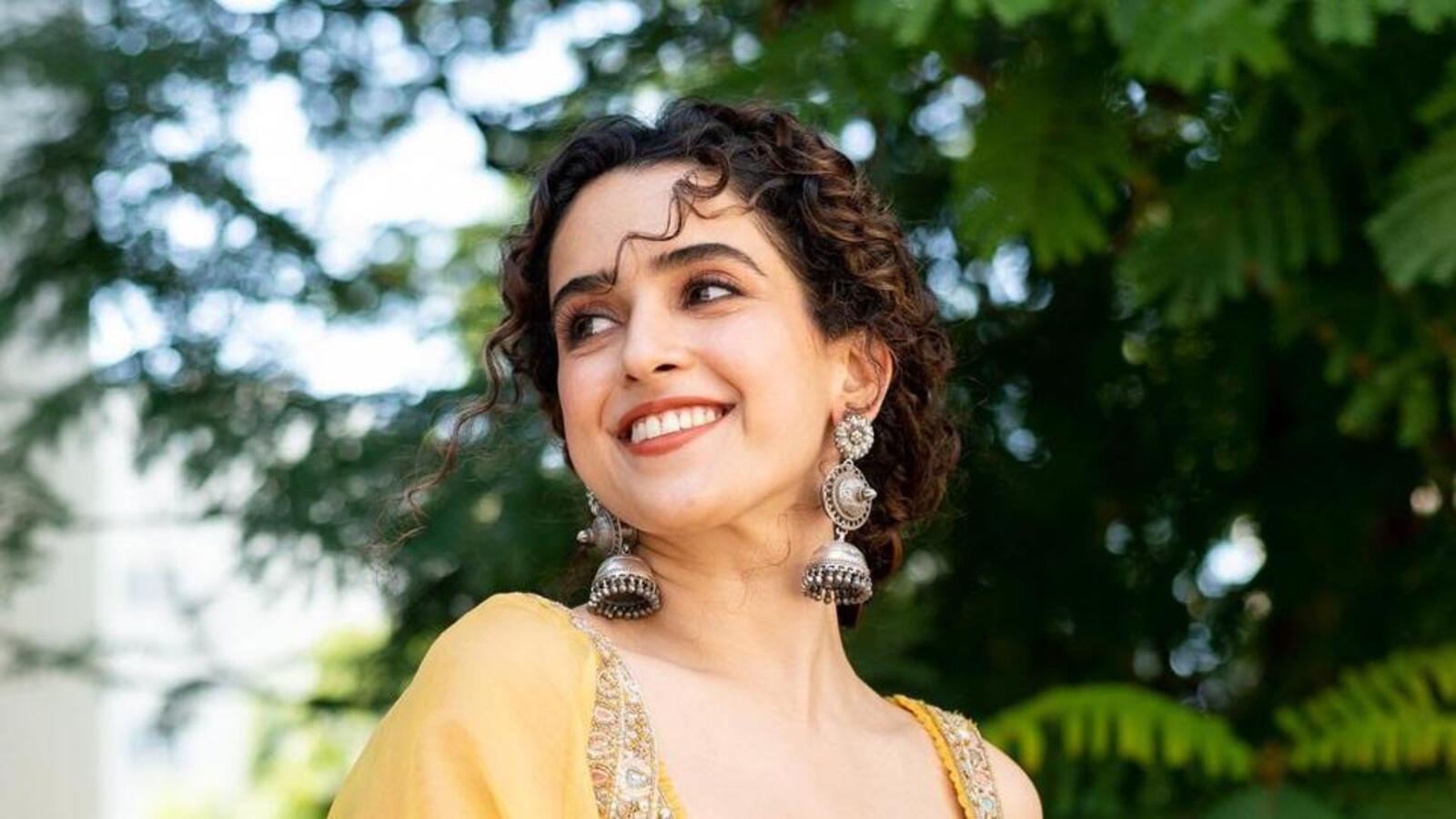 1600x900 YeDiwaliOnsetWali: Sanya Malhotra: I am very excited to spend Diwali on set