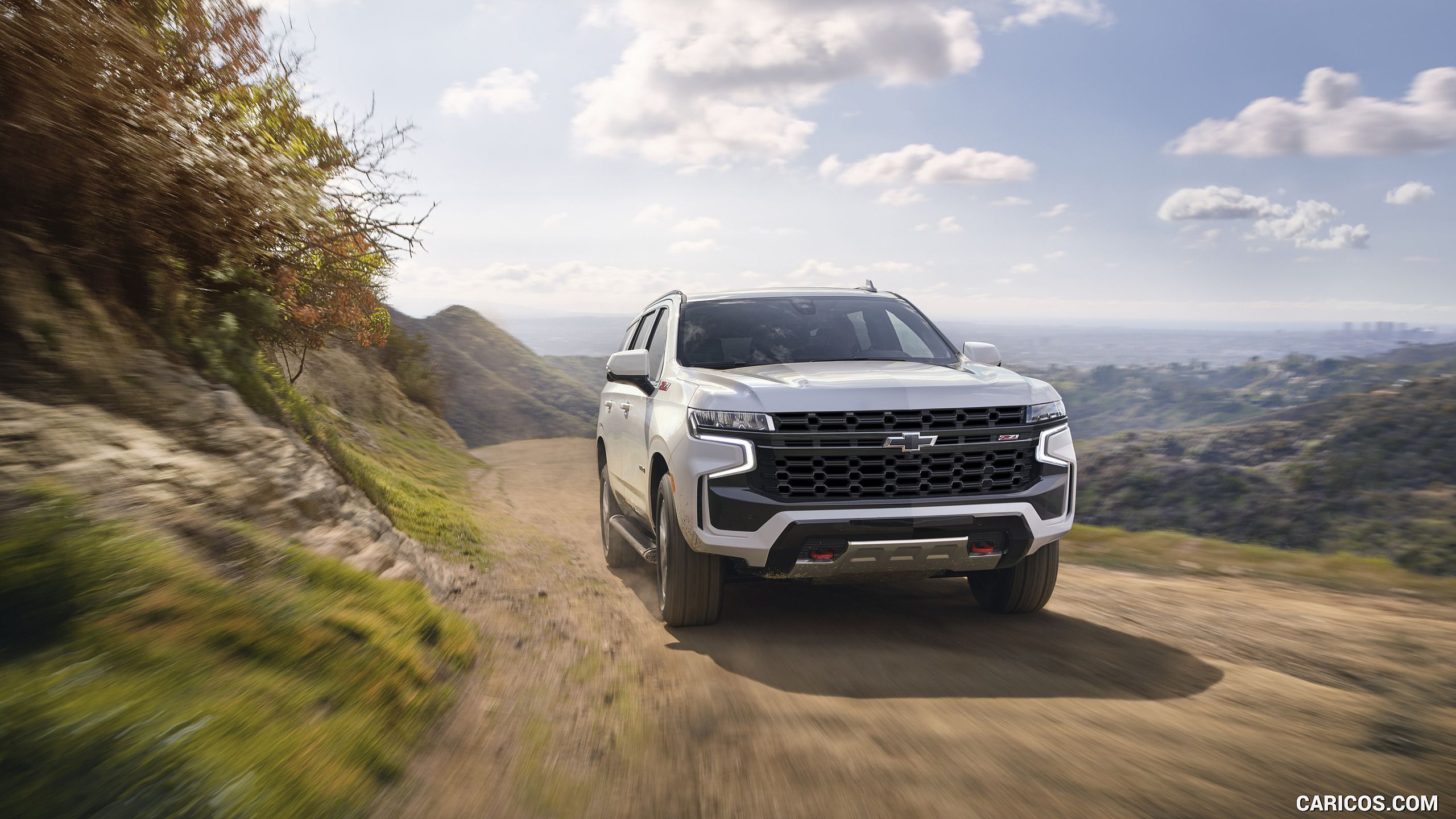 2560x1440 Chevrolet Tahoe Z71