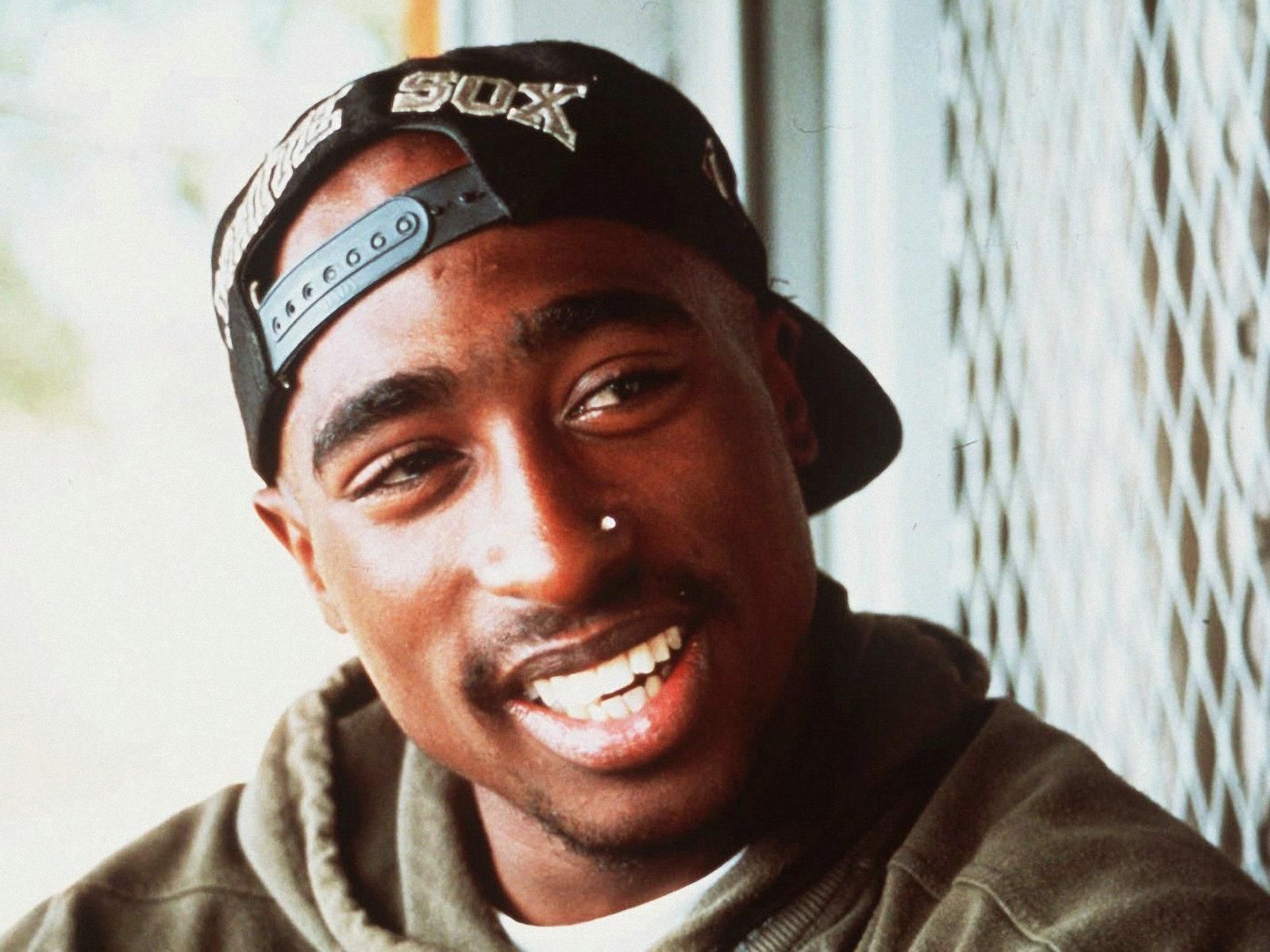 1600x1200 Poetic Justice Wallpaper
