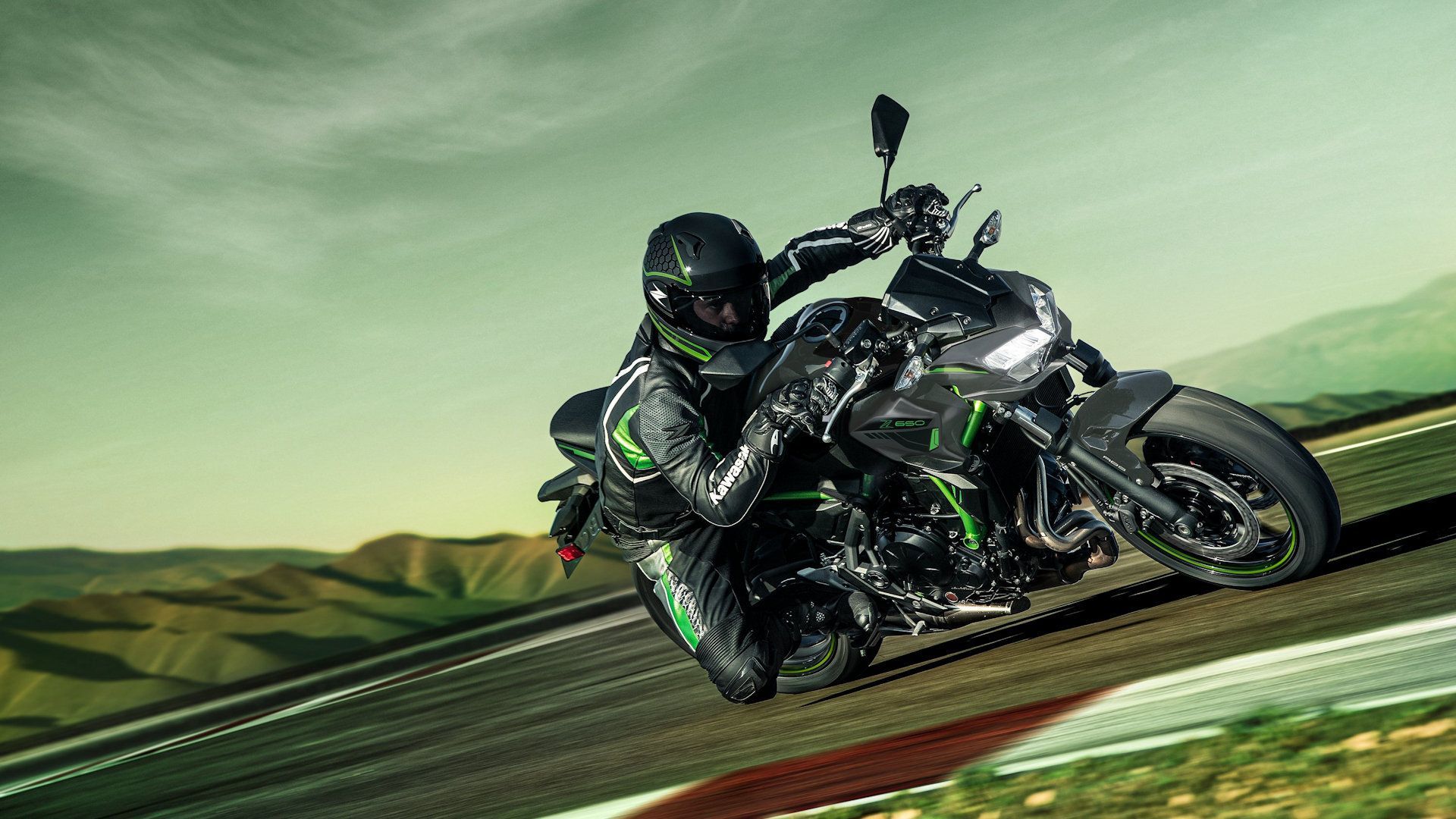 1920x1080 Why We'd Pick A Naked Bike Over A Sport Bike Any Day
