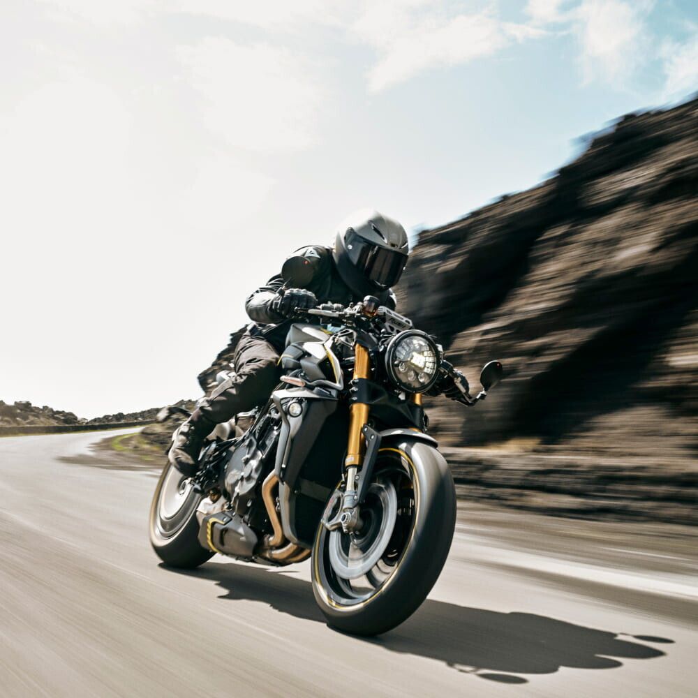 1000x1000 MV Agusta Rush, the most extreme naked bike of all