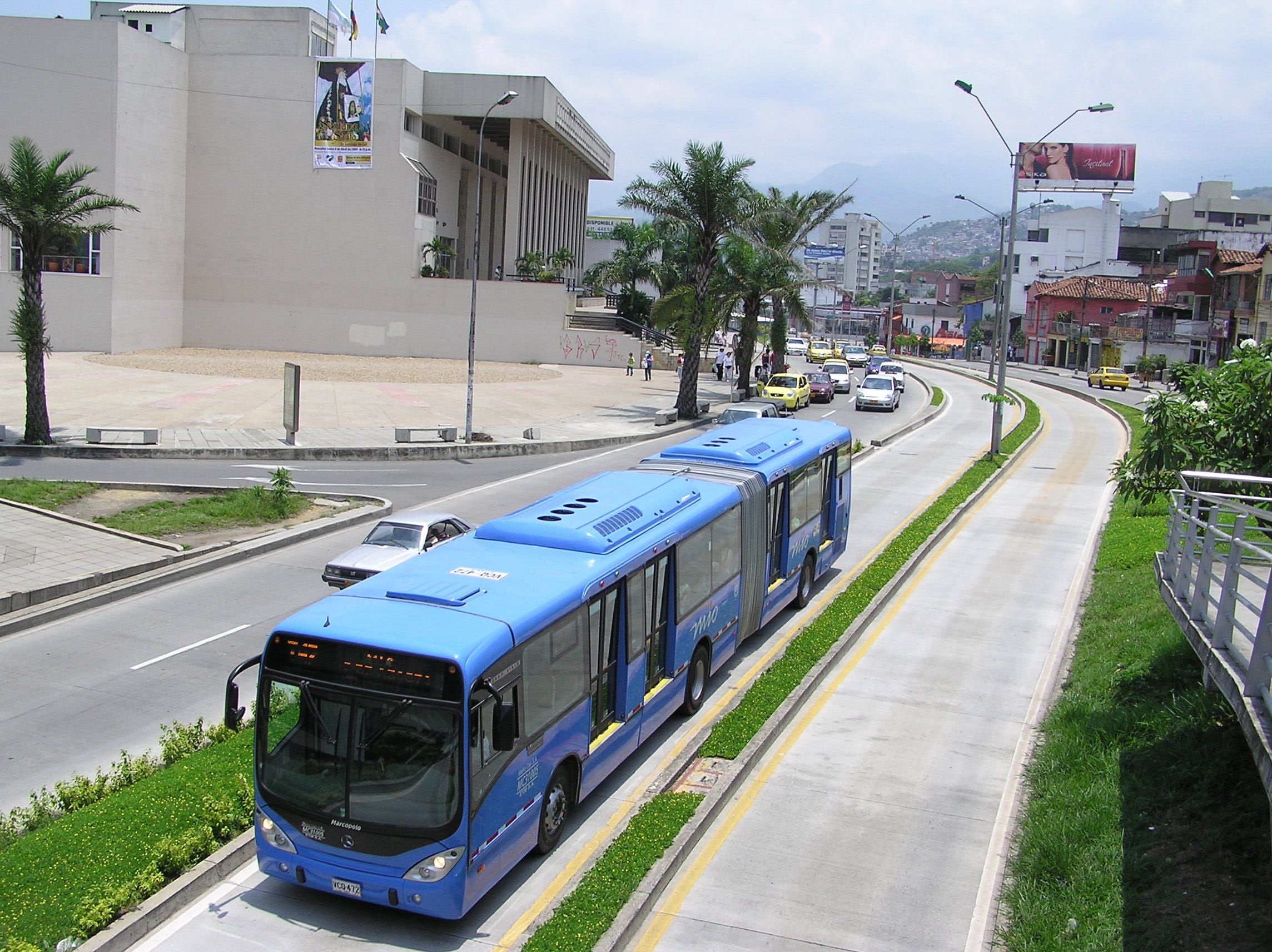 2288x1712 Wallpaper / city, cali, 1080P, urban Scene, Colombia, building exterior, day, no people, colombia, bus, traffic, public transportation, de, public domain, masivo free download