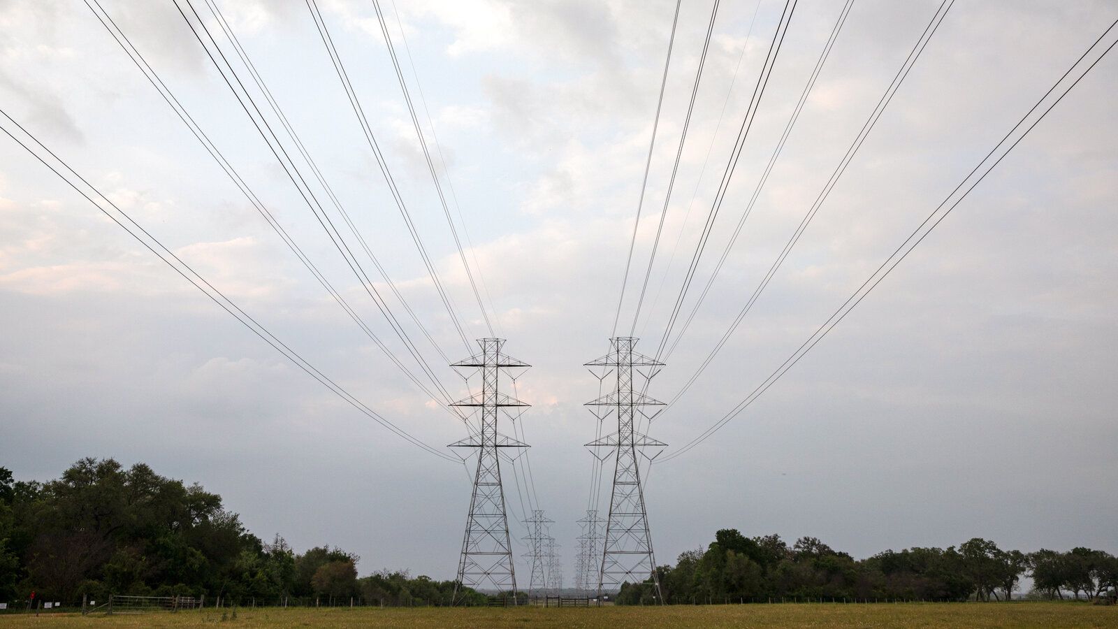 1600x900 Biden Wants to Embrace Power Lines. Some Americans Disagree