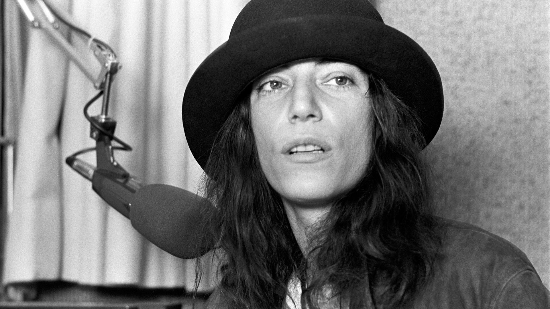 1920x1080 December 1946 : Punk Rock Music Pioneer Patti Smith Was Born