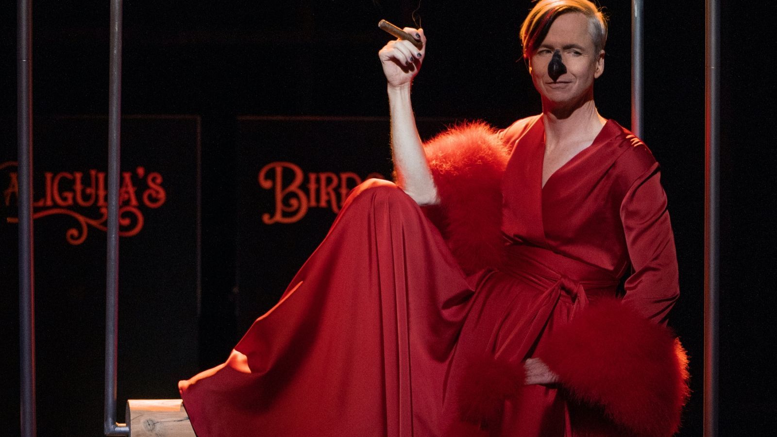 1600x900 Yellowjackets': John Cameron Mitchell On His Trippy Singing Parrot Cameo