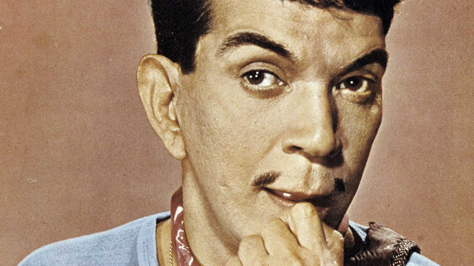Cantinflas Wallpapers - Top Free Cantinflas Backgrounds - WallpaperAccess