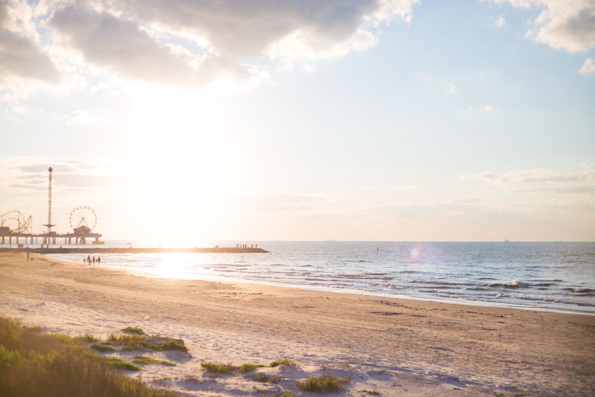 1200x800 Spend Winter Weekends on Galveston Beaches