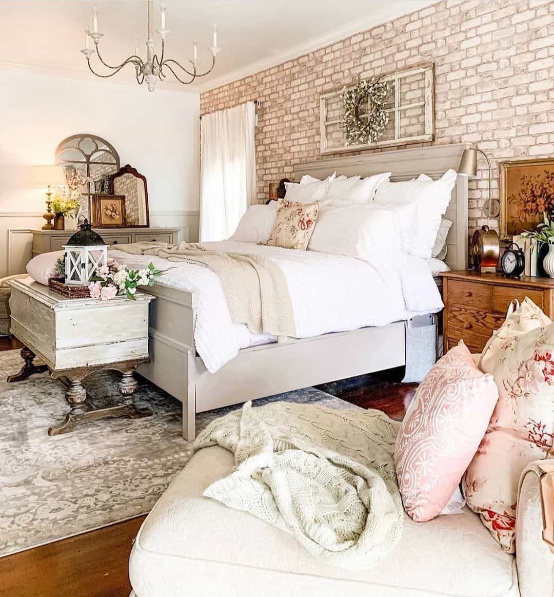 1080x1163 Modern and Cozy Bedroom With Farmhouse Wallpaper & Lane