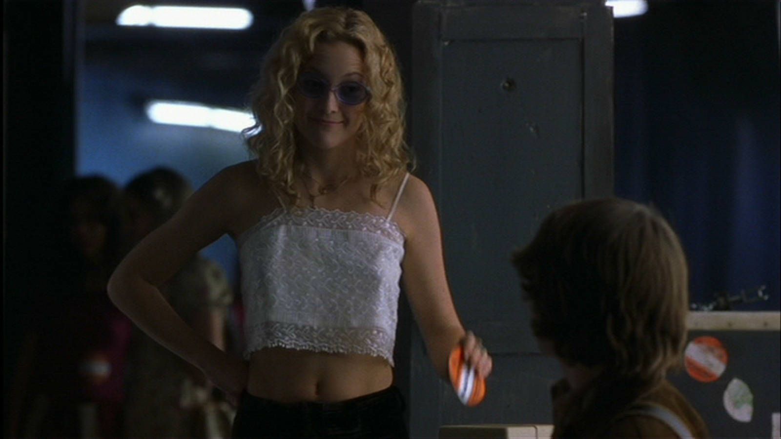 1600x900 Download Almost Famous Movie Scene with Kate Hudson Wallpaper