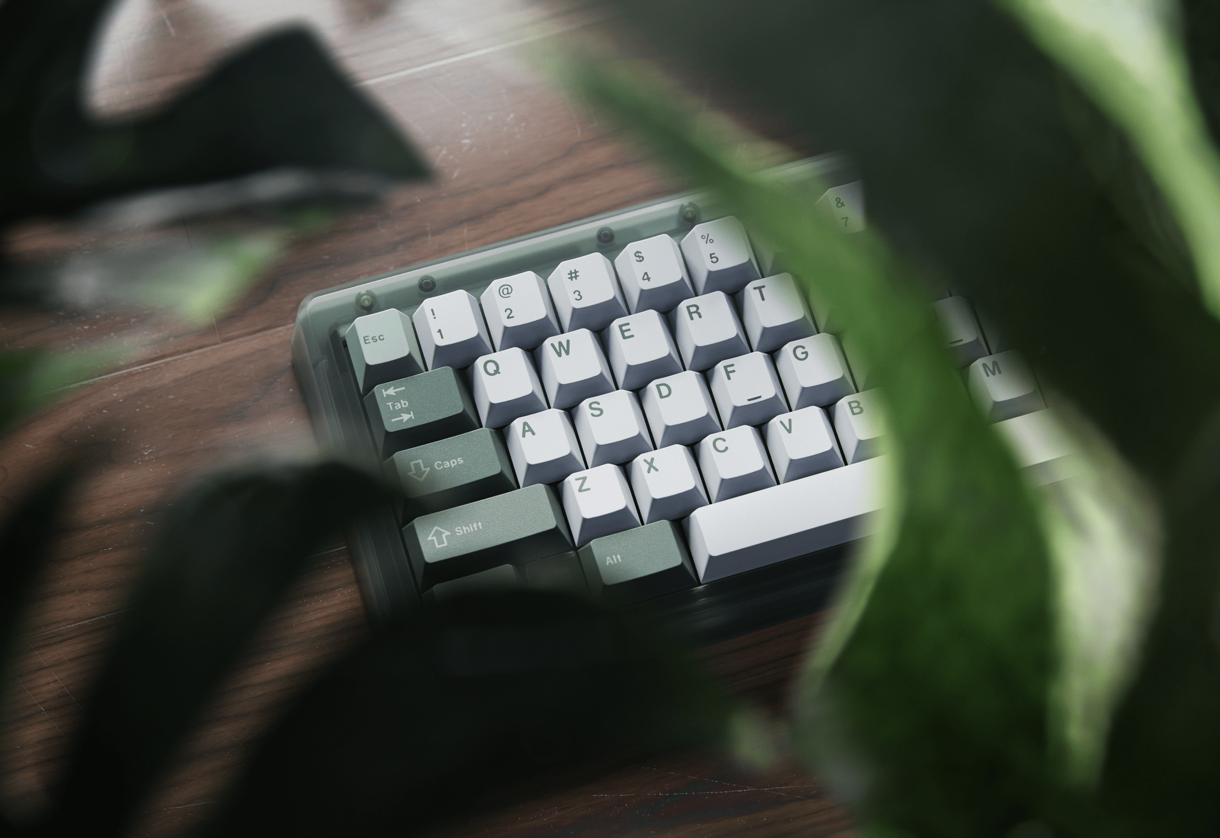 2400x1648 Mechanical Keyboard Keycap GMK Keyboards Wallpaper:2400x1648