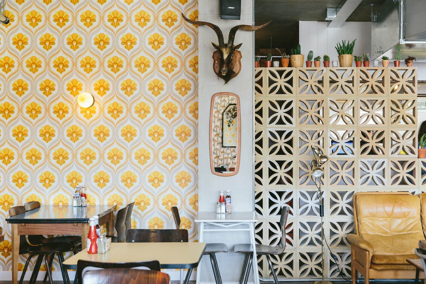 1362x908 Interior Breeze Blocks: An Inside Look