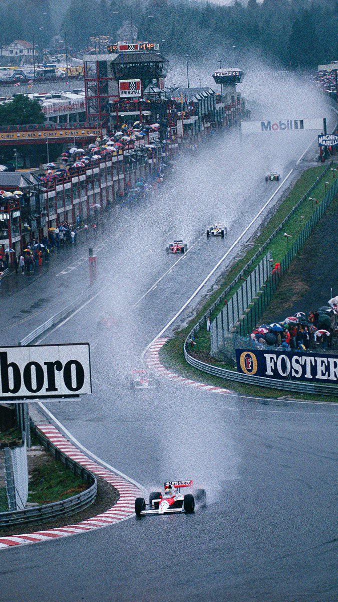 675x1200 F1 looks much cooler in the rain (and as a wallpaper)
