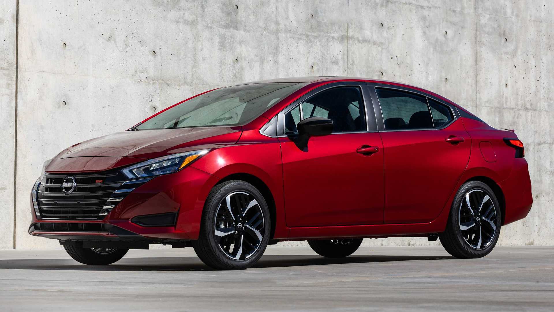 1920x1080 Nissan Versa Debuts With Revised V Motion Grille, New Trim Pack