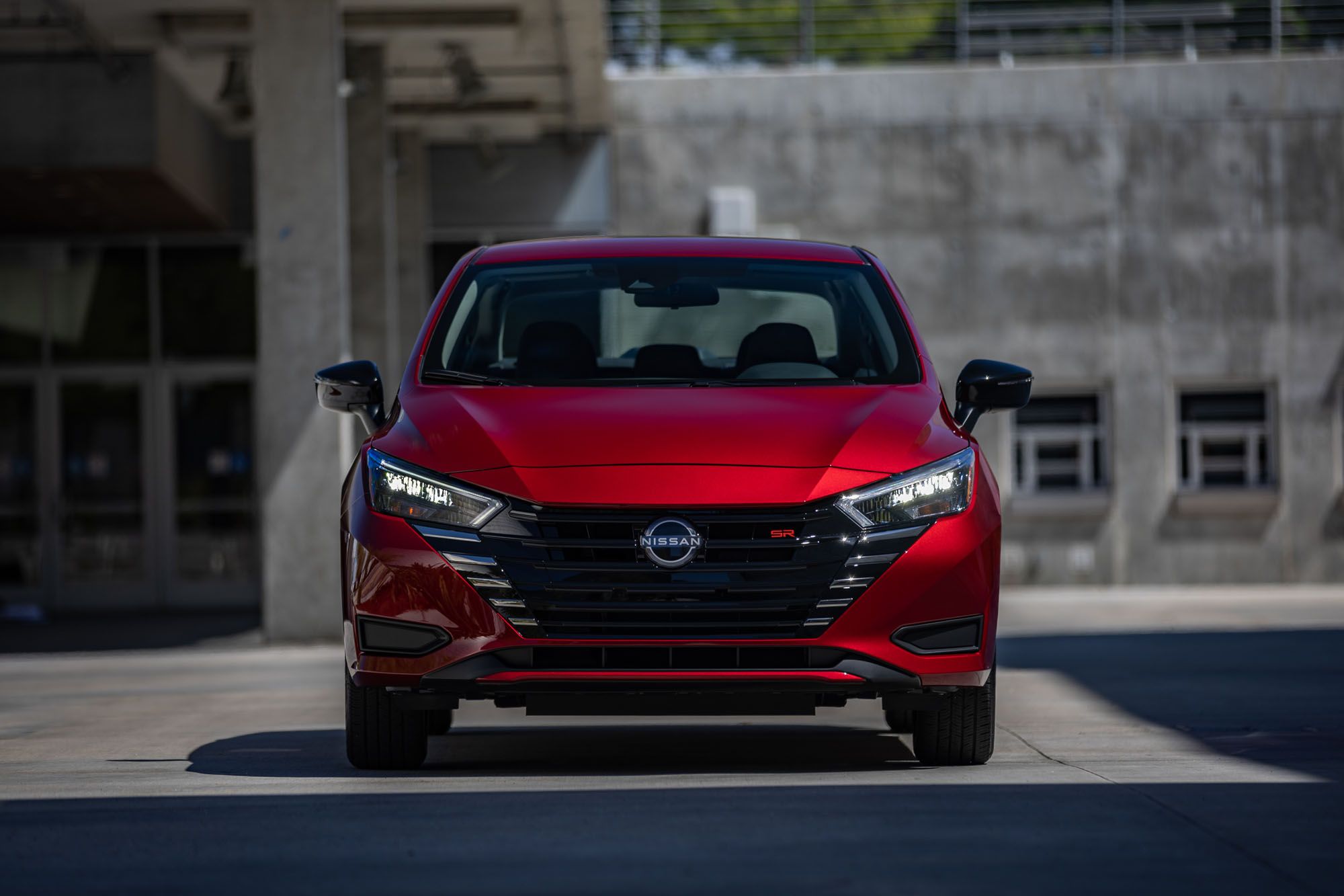 2000x1333 Nissan Versa, official image Photo Gallery