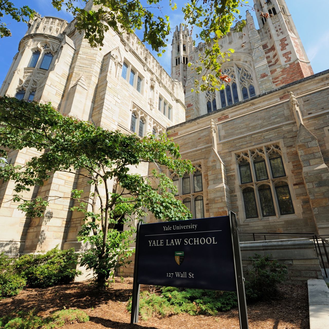 1280x1280 Yale and Harvard Law Unrank Themselves