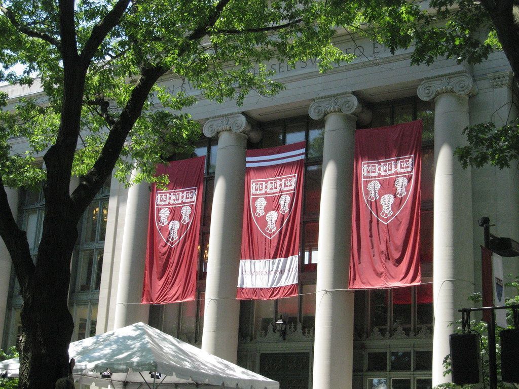 1024x768 Three Banners of Harvard Law School Crest. Three wheat shea