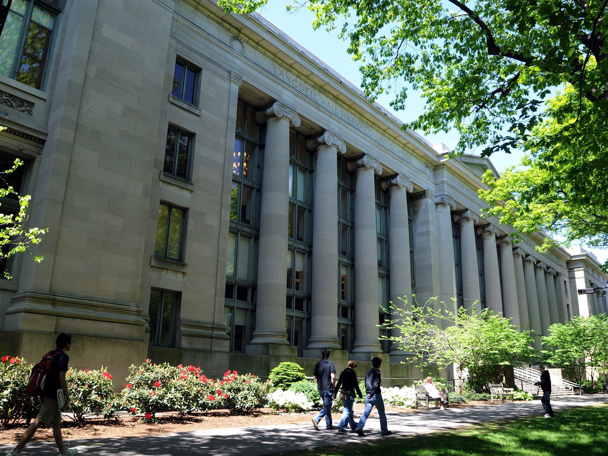 2048x1536 Harvard Law School to drop official shield after coming under fire for slavery links