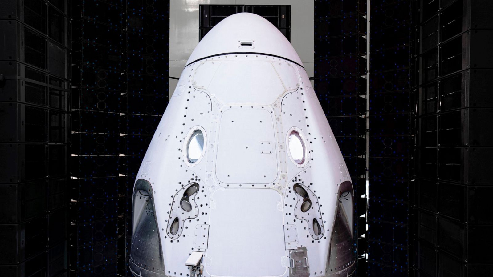 1600x900 SpaceX to sell 4 seats on Crew Dragon to launch private astronauts into orbit