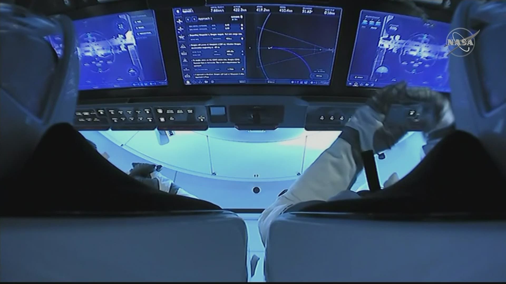 1920x1080 SpaceX Crew Dragon docks Sunday at International Space Station