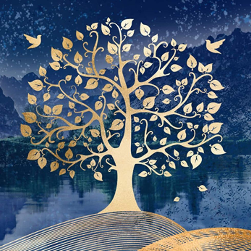 980x980 Golden Bodhi Tree Wallpaper with White Deer, Customised