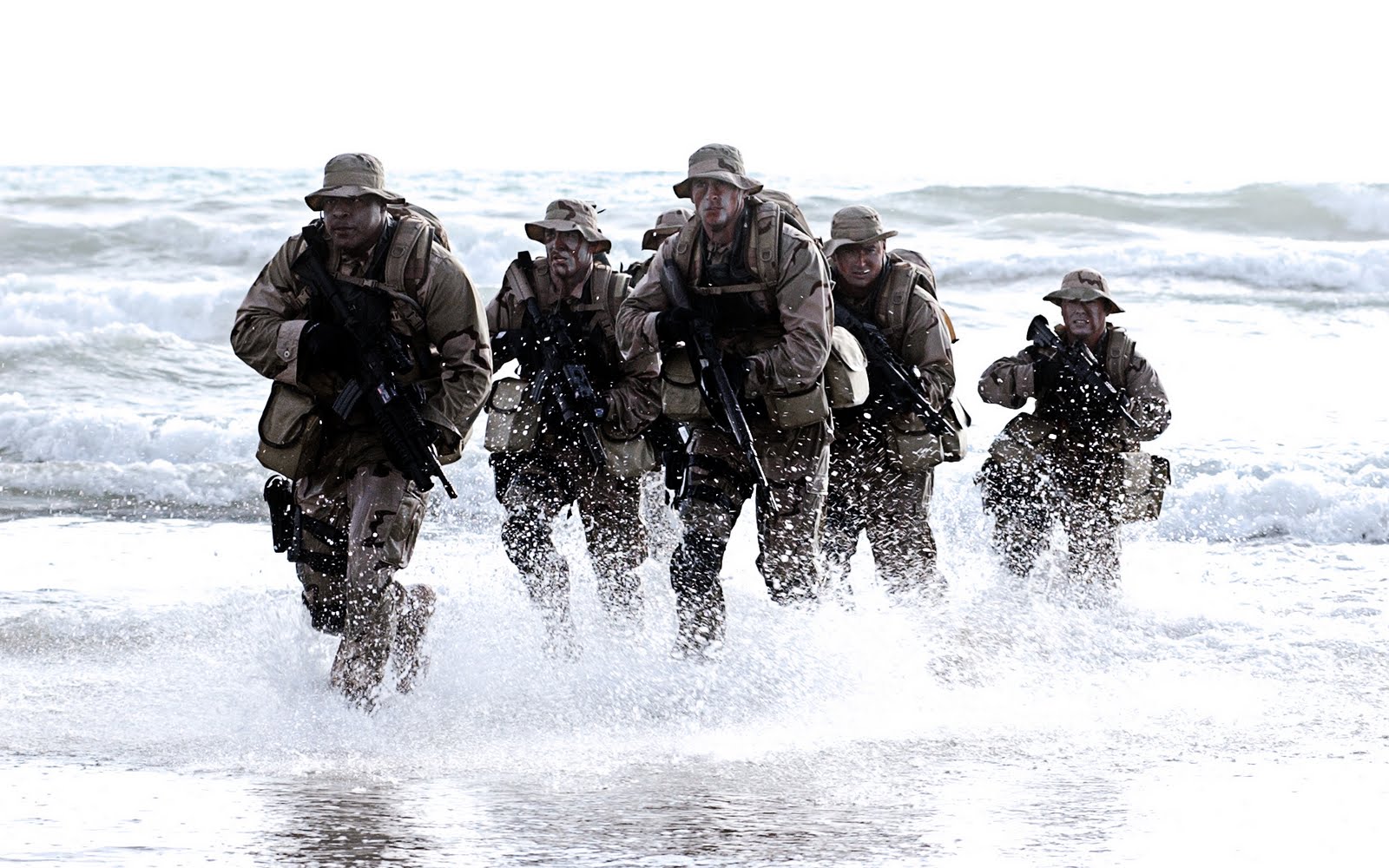 1600x1000 What Is The Best Network Architecture For Today's Modern Military?