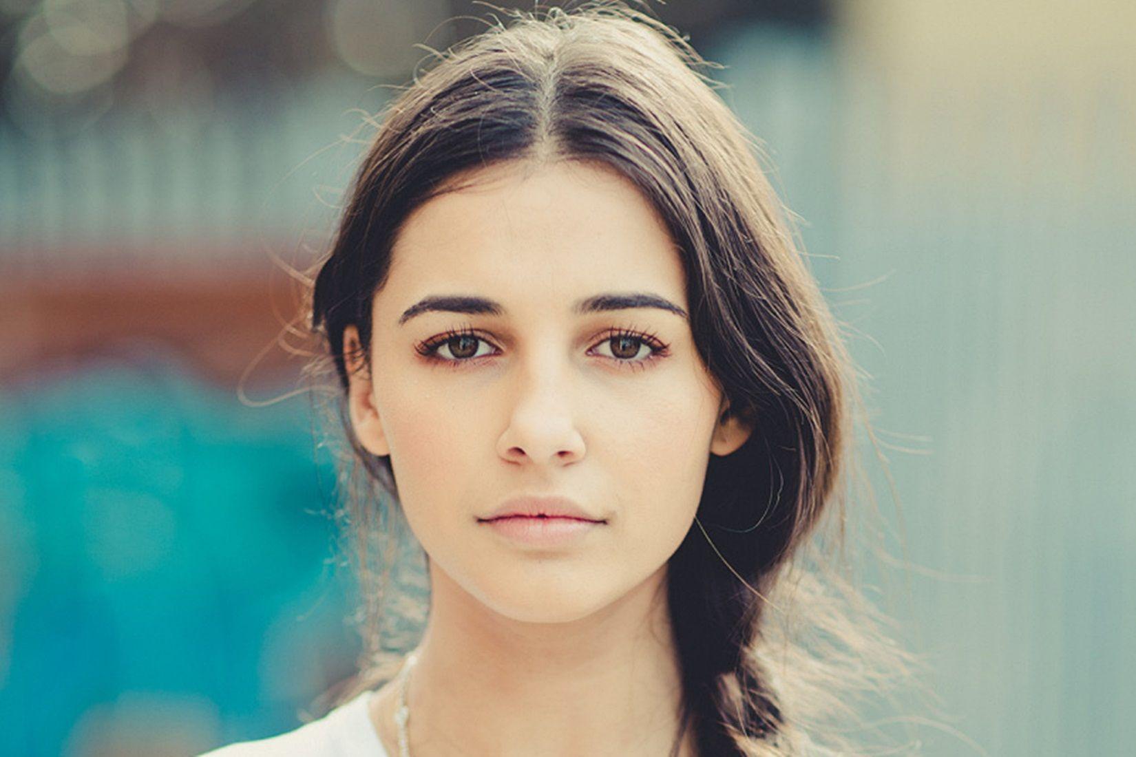 Naomi Scott HD Wallpapers und Hintergründe