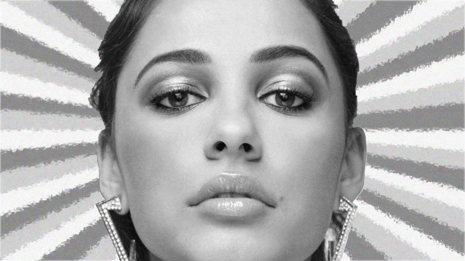 1600x900 Naomi Scott HD Wallpaper and Background Image